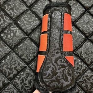 Oversize brushing boots - black